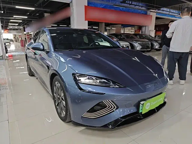 BYD Seal — Фото автомобиля 3