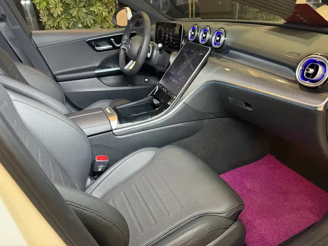 Mercedes-Benz C-Class — Фото автомобиля 12