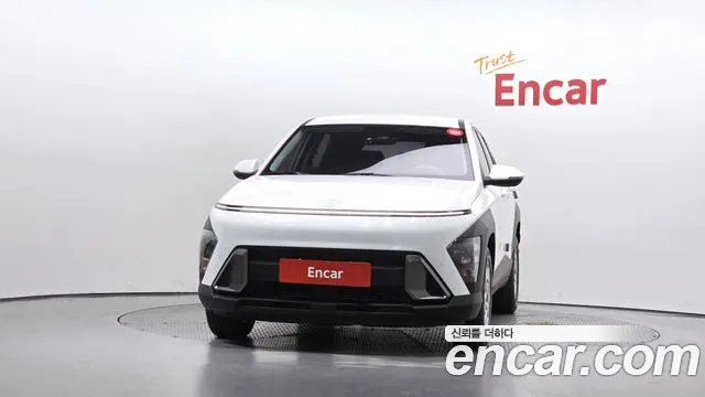 Hyundai Kona SX2 — Фото автомобиля 3