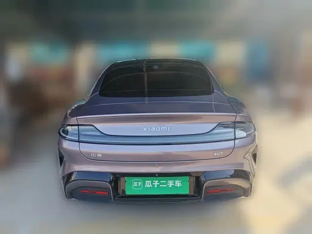 Xiaomi SU7 — Фото автомобиля 7