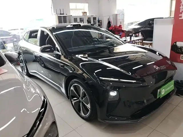 Nio ET5 Touring — Фото автомобиля 3