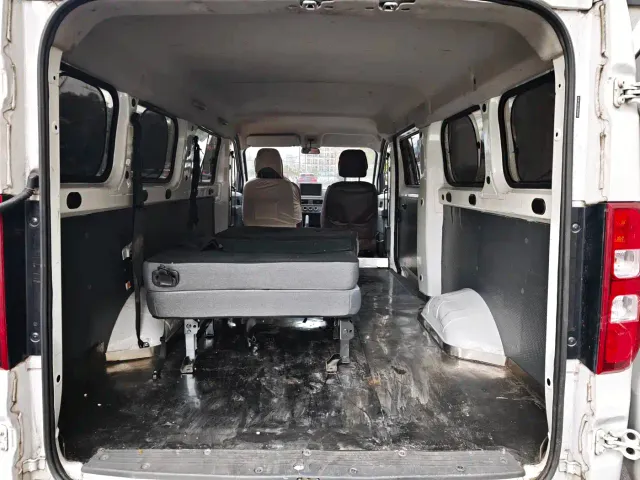 Wuling Yangguang — Фото автомобиля 10