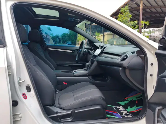 Honda Civic — Фото автомобиля 11