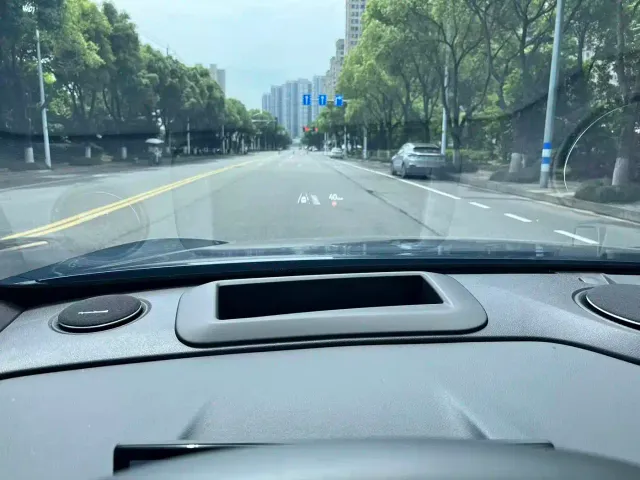 Geely Galaxy Galaxy A7 2025 EM-i — Фото автомобиля 26