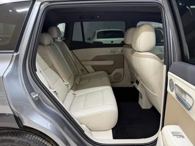 Toyota BoZhi 3X — Фото автомобиля 22