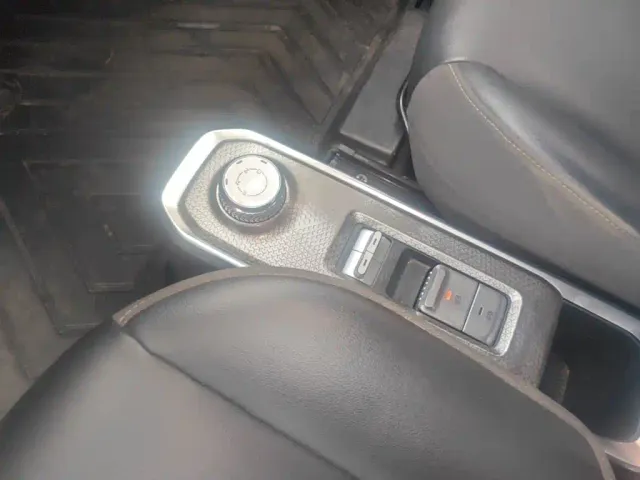 Baojun Yep — Фото автомобиля 13