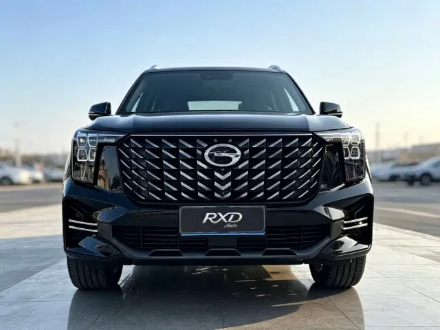 GAC Trumpchi GS8 — Фото автомобиля 2