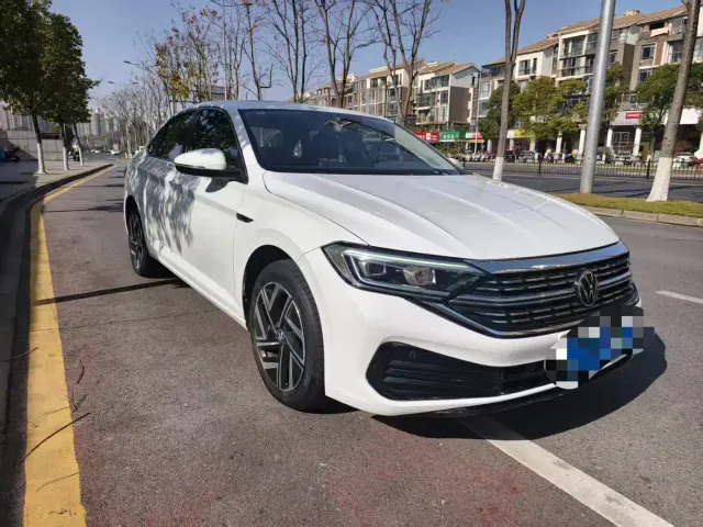 Volkswagen Sagitar — Фото автомобиля 3