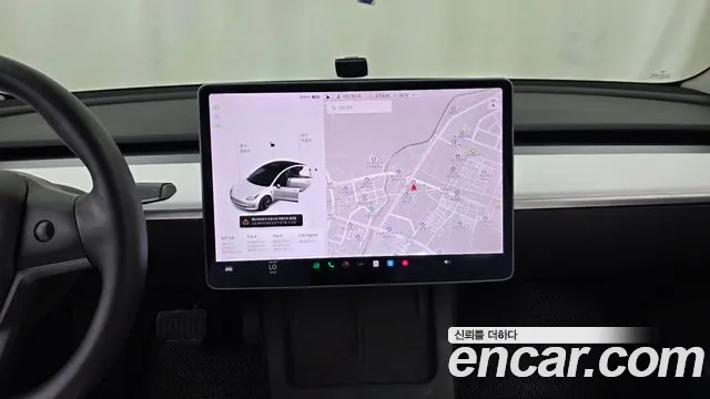 Tesla Model 3 — Фото автомобиля 11