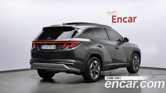 Hyundai Tucson — Фото автомобиля 2