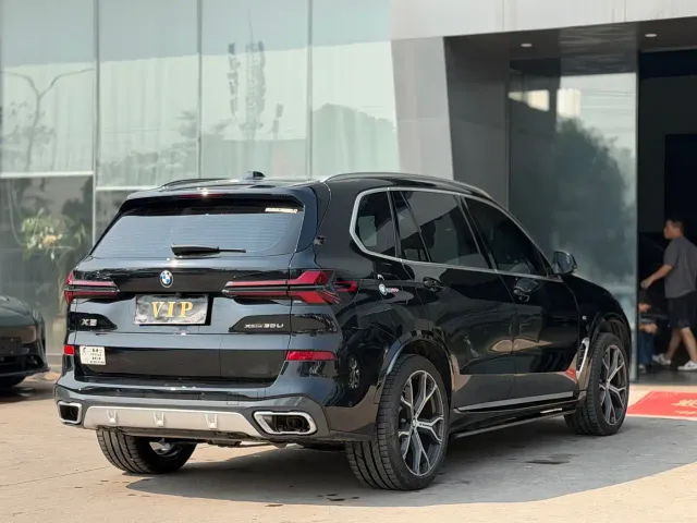 BMW X5 — Фото автомобиля 6