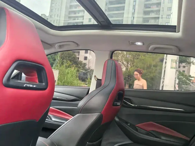 Changan Oushang X5 — Фото автомобиля 11