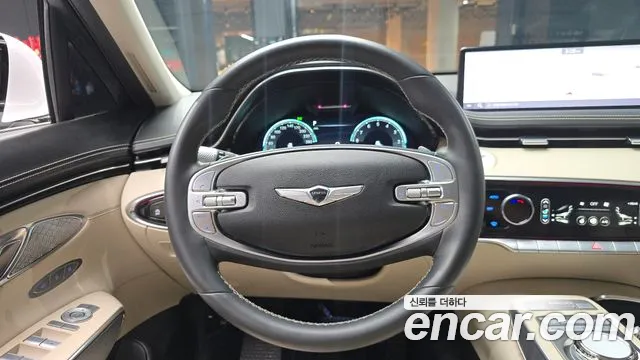 Genesis GV70 — Фото автомобиля 19