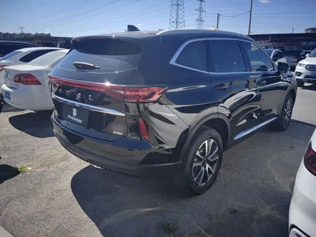 Haval H6 — Фото автомобиля 6
