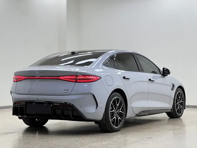 BYD Seal — Фото автомобиля 6