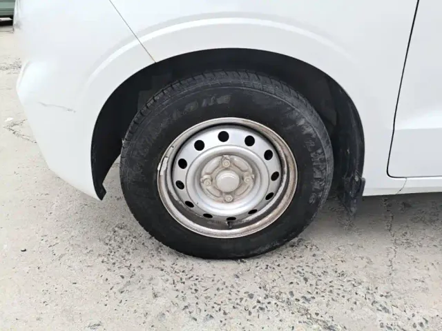Wuling Hongguang V — Фото автомобиля 22