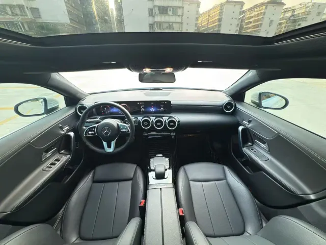 Mercedes-Benz A-Class — Фото автомобиля 5
