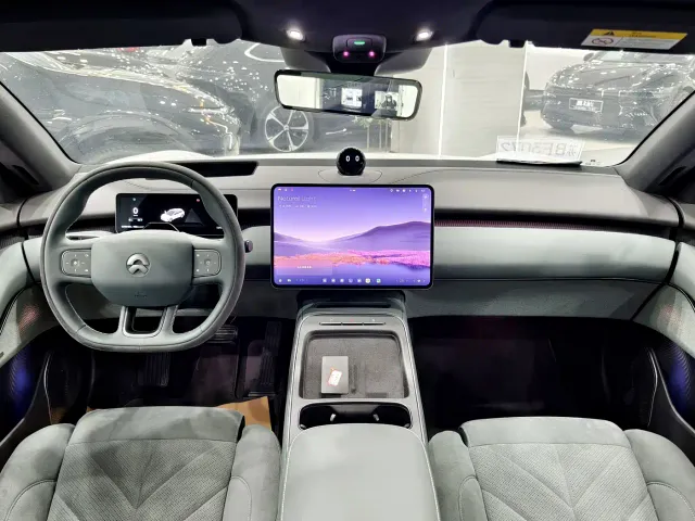 Nio ET5 Touring — Фото автомобиля 13