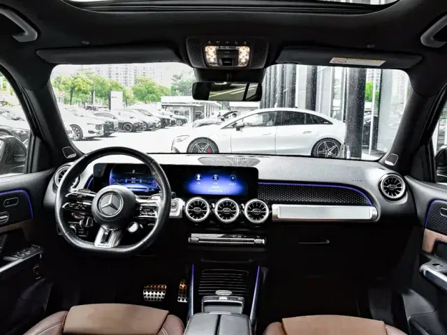Mercedes-Benz GLB AMG — Фото автомобиля 18