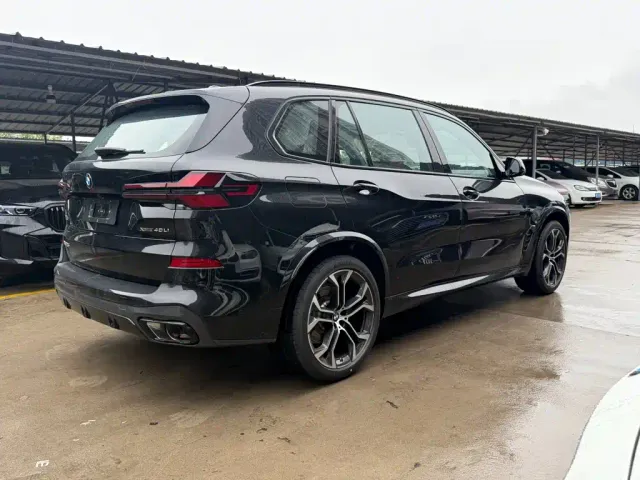 BMW X5 — Фото автомобиля 9