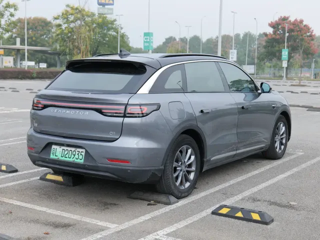 Leapmotor Leapmotor C11 2021 Facelift Luxury Edition — Фото автомобиля 5