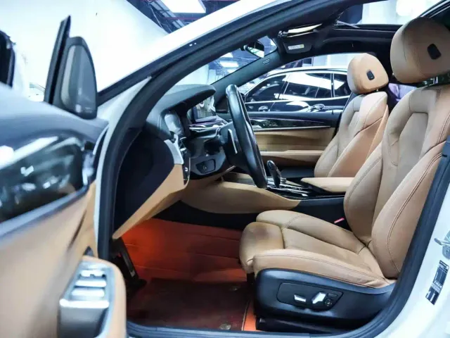 BMW 6 Series Gran Turismo — Фото автомобиля 6
