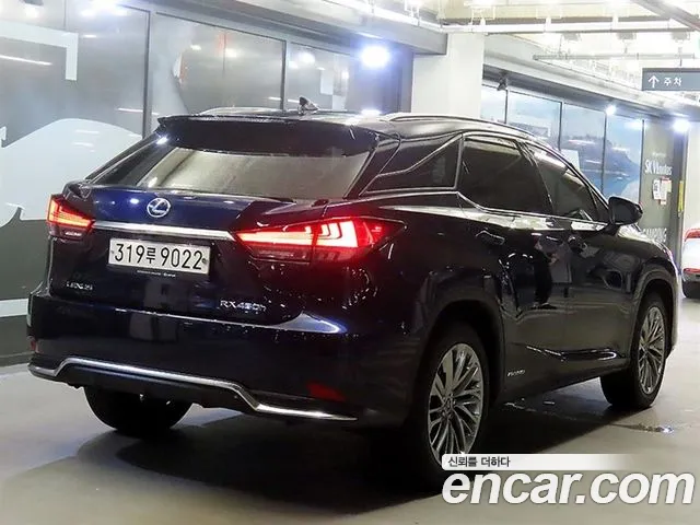Lexus RX — Фото автомобиля 5
