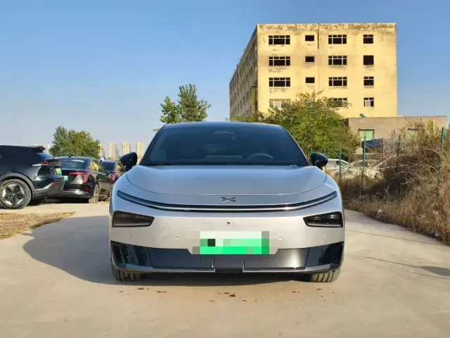 Xpeng P7+ — Фото автомобиля 6