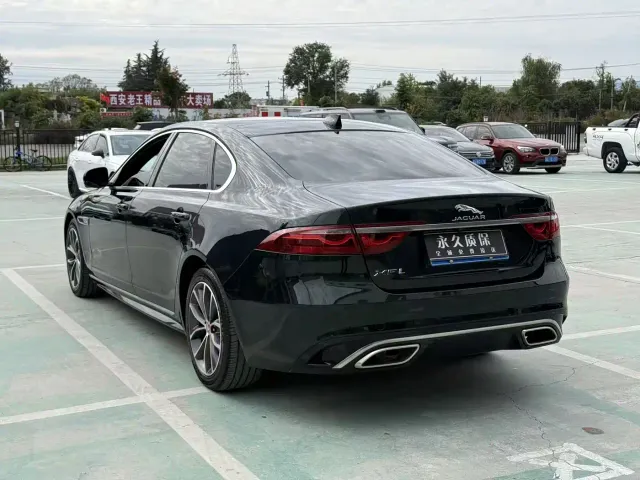 Jaguar XFL — Фото автомобиля 7