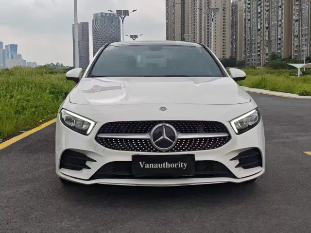 Mercedes-Benz A-Class — Фото автомобиля 2