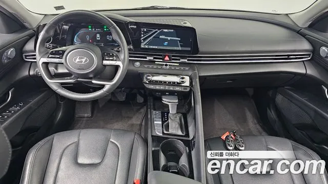 Hyundai AVANTE Новый Avante (CN7) — Фото автомобиля 7