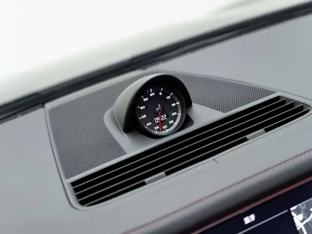 Porsche Panamera — Фото автомобиля 27