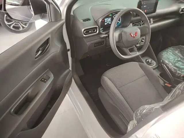 Wuling Hongguang — Фото автомобиля 15
