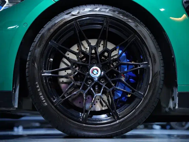 BMW M3 — Фото автомобиля 8
