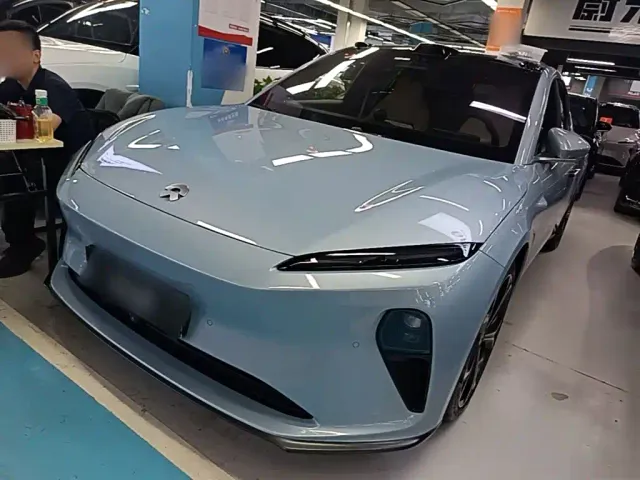 Фотография автомобиля — Nio ET5