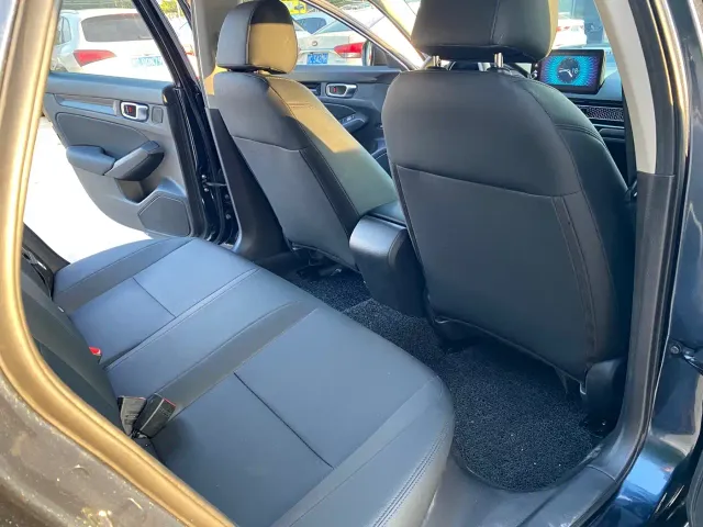 Honda Civic — Фото автомобиля 12