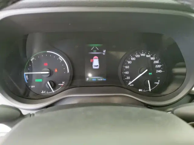 Toyota Granvia — Фото автомобиля 11