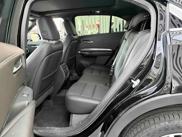 Cadillac XT4 — Фото автомобиля 12