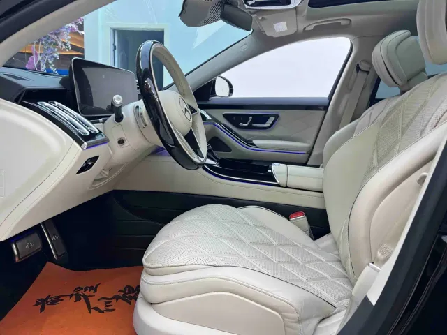 Mercedes-Benz Maybach S-Class — Фото автомобиля 10