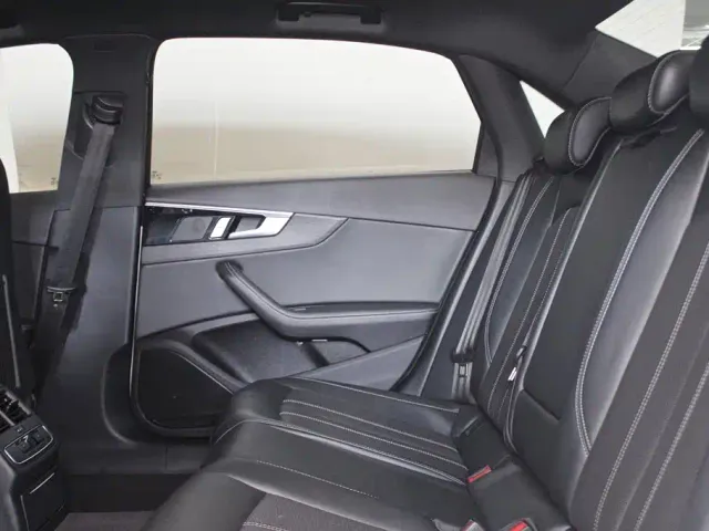 Audi A4L — Фото автомобиля 8