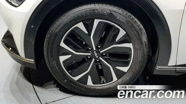 Kia EV6 Long Range — Фото автомобиля 5
