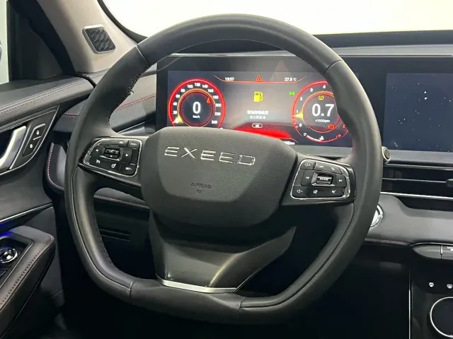 Exeed LX — Фото автомобиля 11
