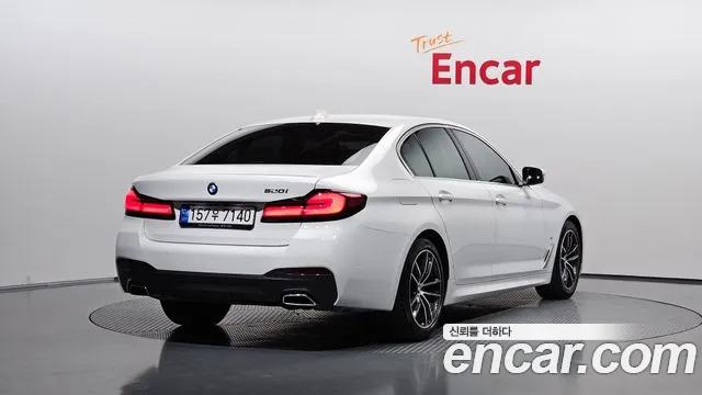 BMW 5 Series G30 — Фото автомобиля 2