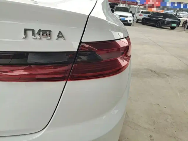 Geely Geometry A — Фото автомобиля 23