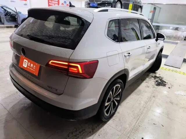 Volkswagen Tharu — Фото автомобиля 8