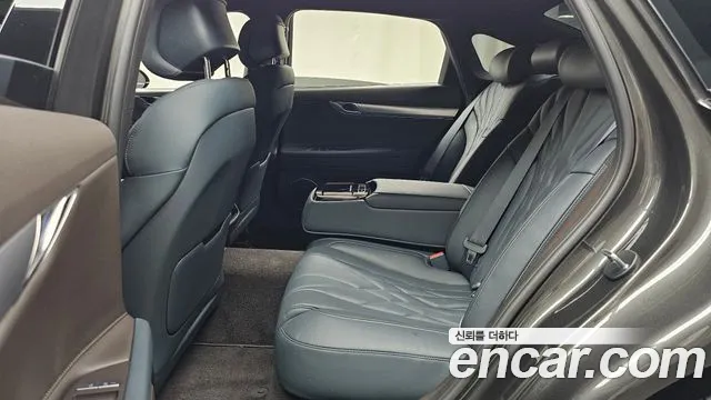 Genesis G80 Бензин 2.5 турбо AWD — Фото автомобиля 12
