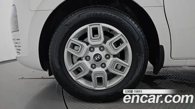 Hyundai Staria Staria — Фото автомобиля 5