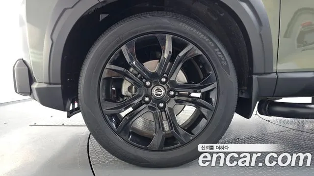 KG_Mobility_Ssangyong Rexton Новый Rexton Sport Khan Дизель 2.2 4WD — Фото автомобиля 5
