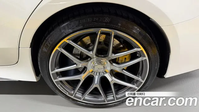 Mercedes-Benz AMG GT X290 (2018–2026) — Фото автомобиля 5