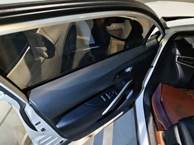 Toyota Corolla Cross — Фото автомобиля 7